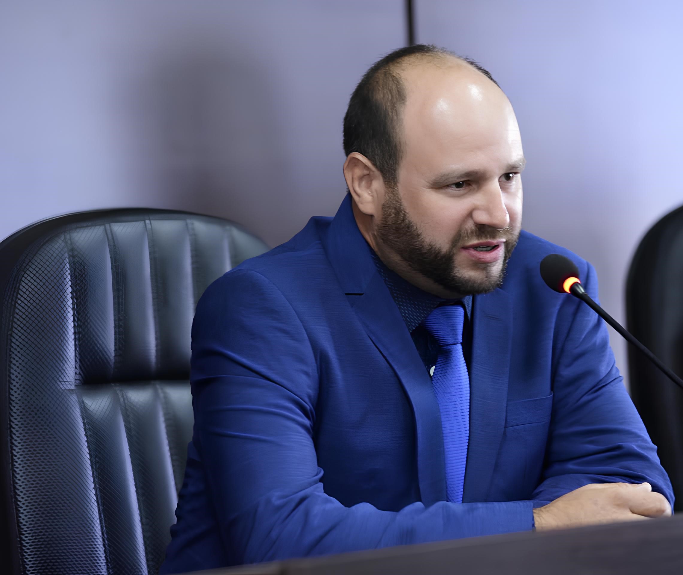 Foto do advogado criminalista Jefferson Moretti Rodrigues